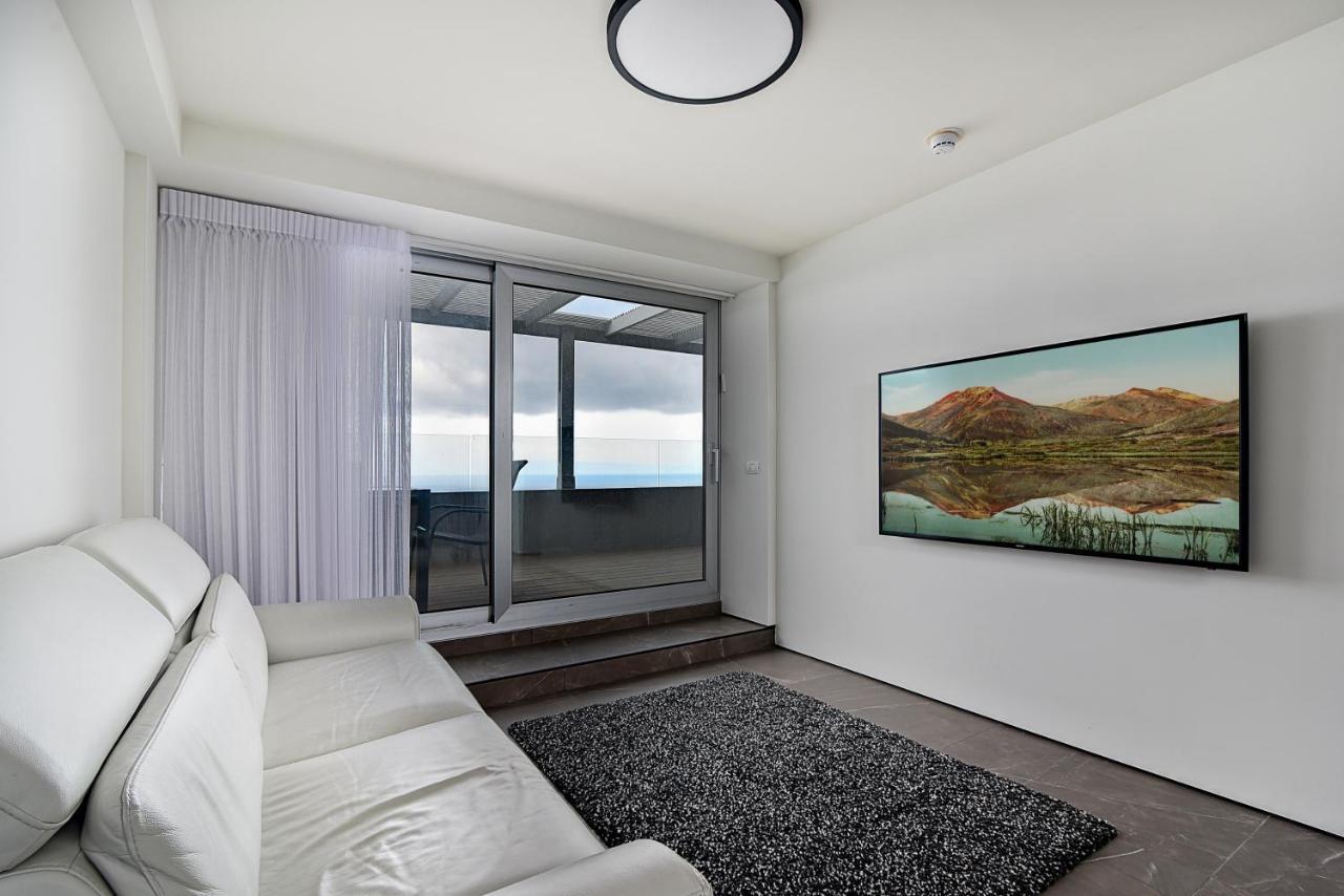 Netanya Seaview Aparthotel ภายนอก รูปภาพ