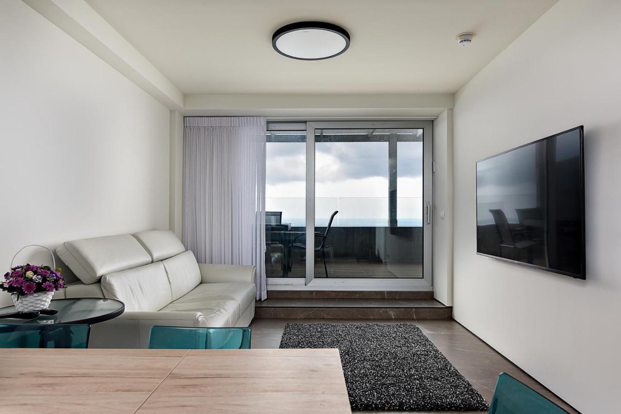 Netanya Seaview Aparthotel ภายนอก รูปภาพ