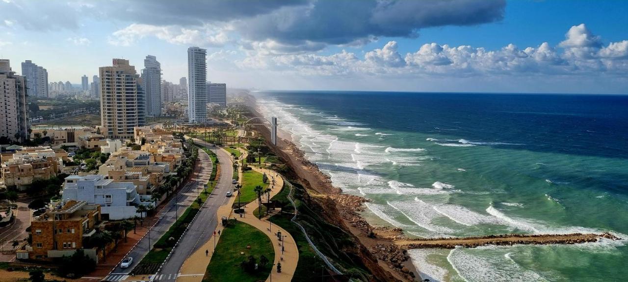 Netanya Seaview Aparthotel ภายนอก รูปภาพ