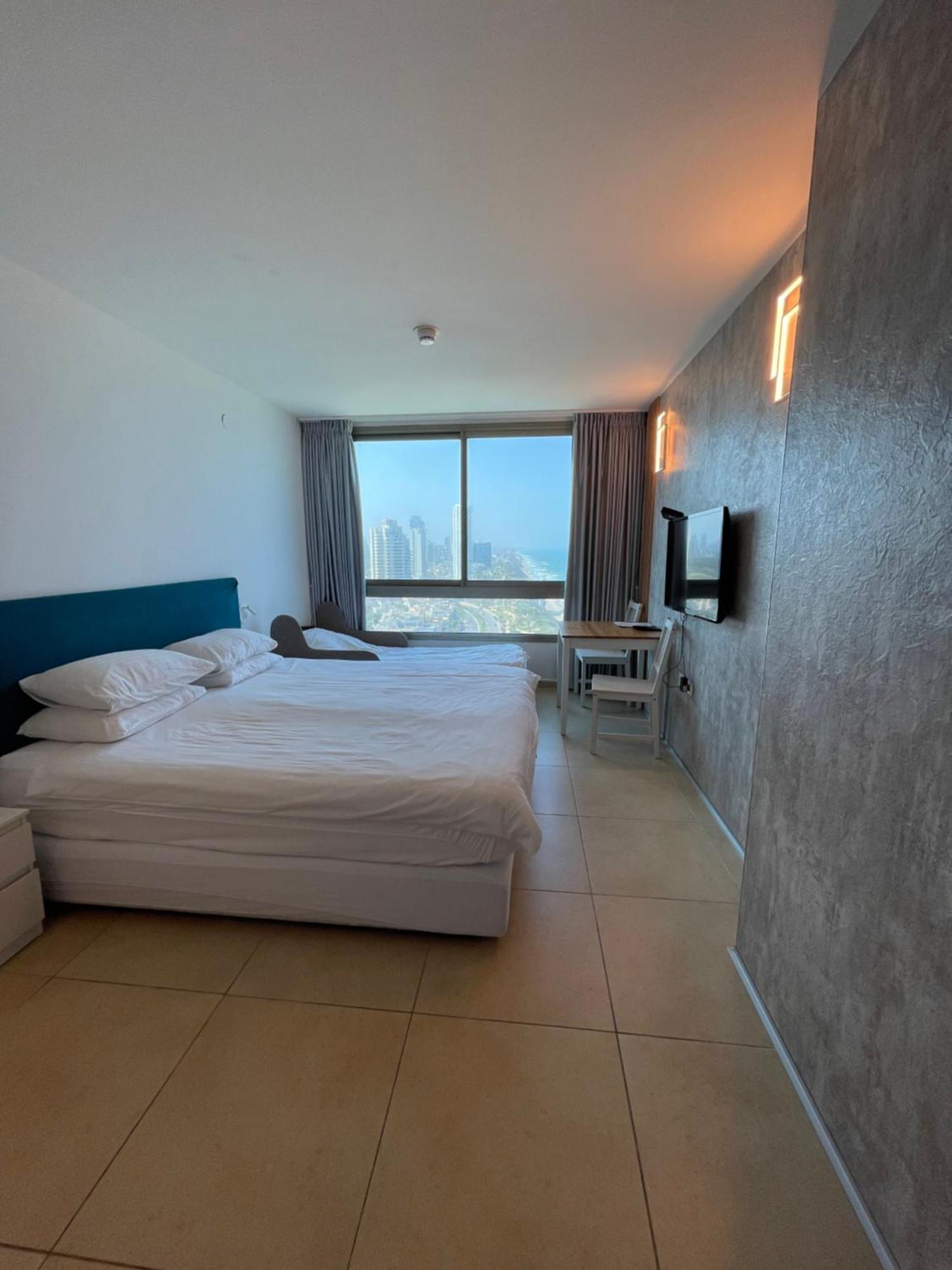 Netanya Seaview Aparthotel ภายนอก รูปภาพ