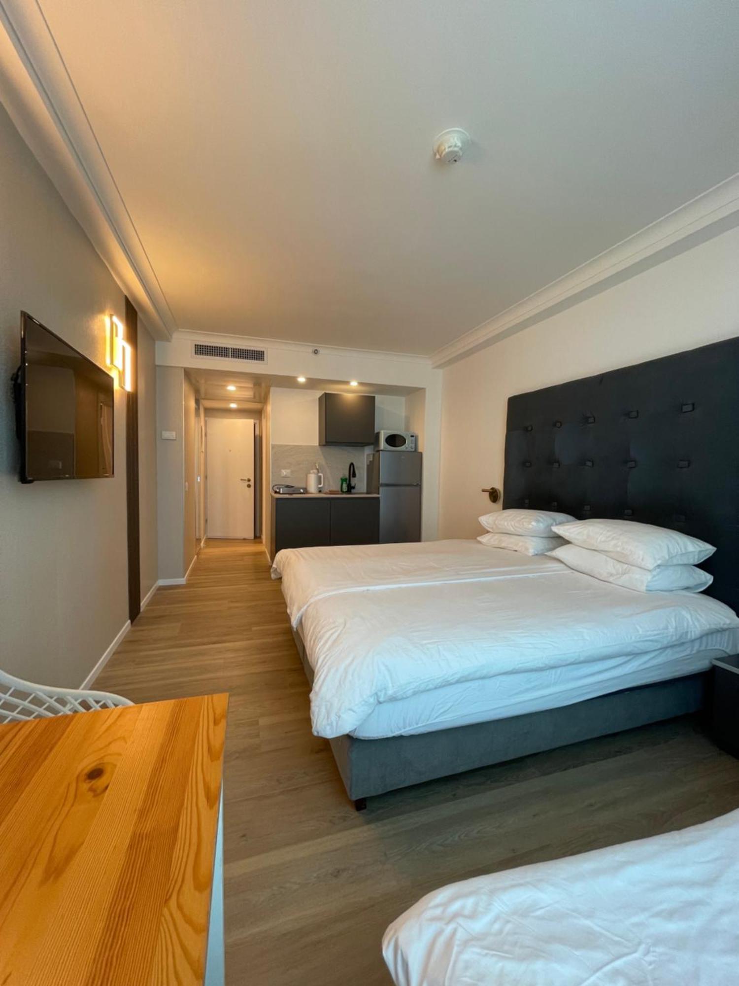 Netanya Seaview Aparthotel ภายนอก รูปภาพ
