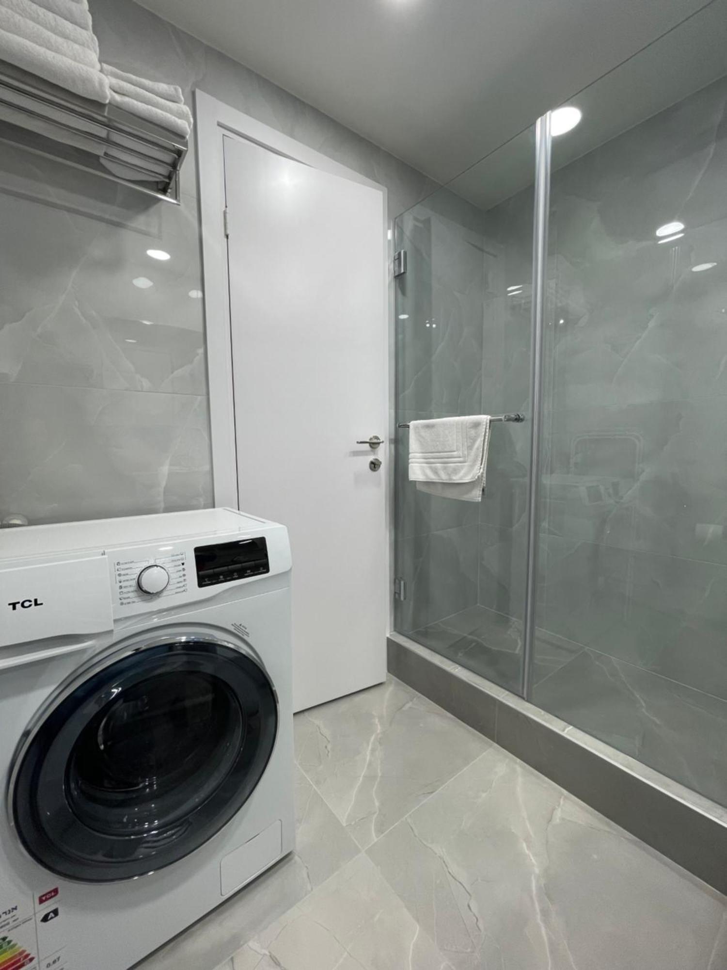 Netanya Seaview Aparthotel ภายนอก รูปภาพ