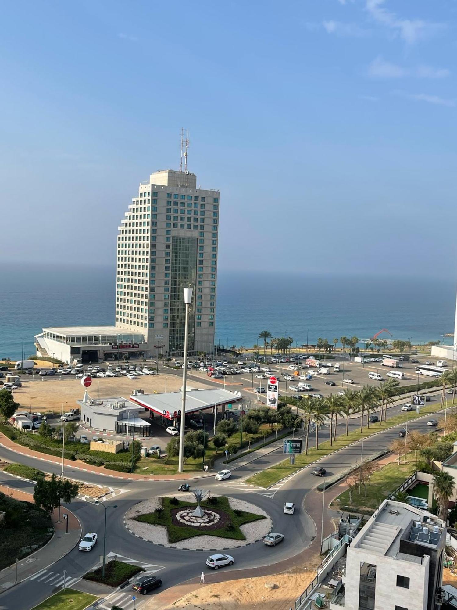 Netanya Seaview Aparthotel ภายนอก รูปภาพ