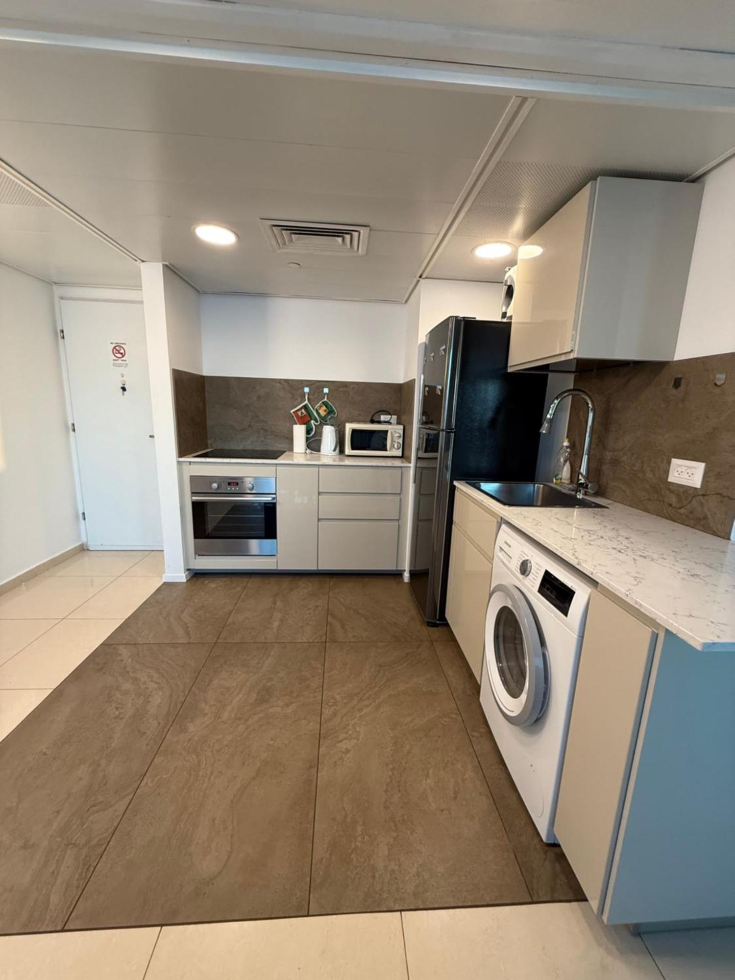 Netanya Seaview Aparthotel ภายนอก รูปภาพ