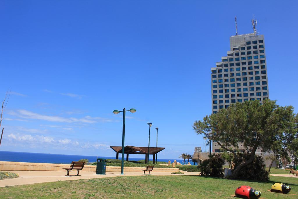 Netanya Seaview Aparthotel ภายนอก รูปภาพ