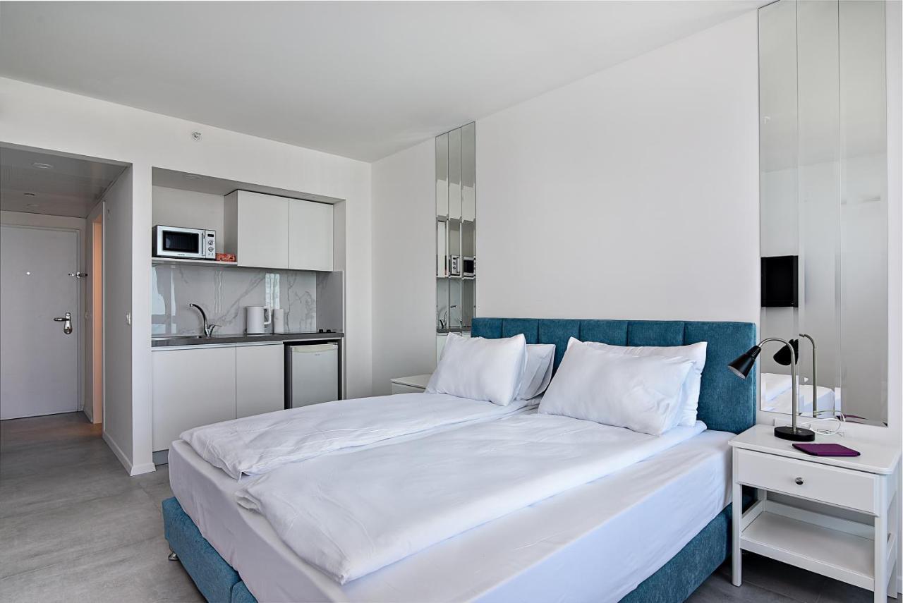 Netanya Seaview Aparthotel ภายนอก รูปภาพ